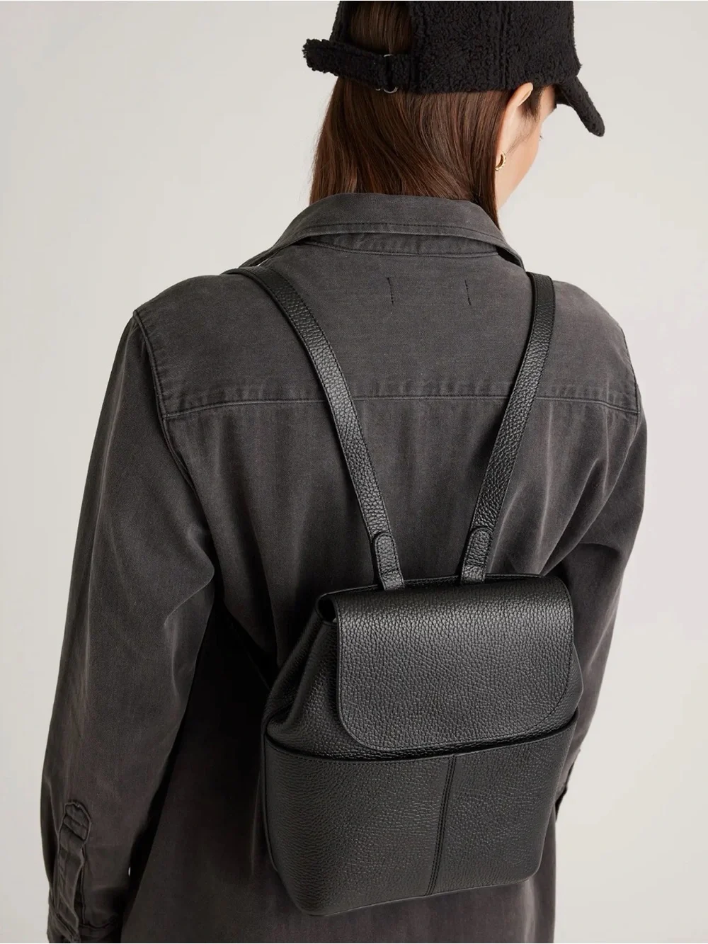 Quince Italian Leather Small Backpack in Black 955
